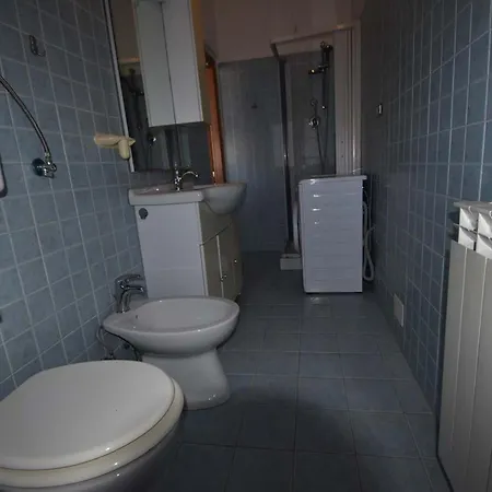 On The Διαμέρισμα